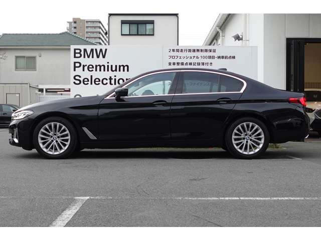 ＢＭＷ ５シリーズ ５２３ｉ　ラグジュアリー R3年 (近畿) 99