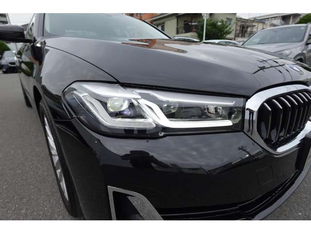 ＢＭＷ ５シリーズ ５２３ｉ　ラグジュアリー R3年 (近畿) 99