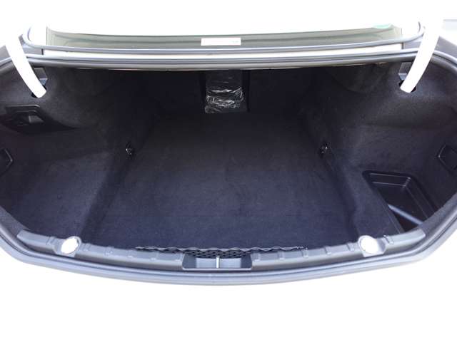 ＢＭＷ ６シリーズ ６４０Ｉ Ｍスポーツ H27年 (近畿) 99