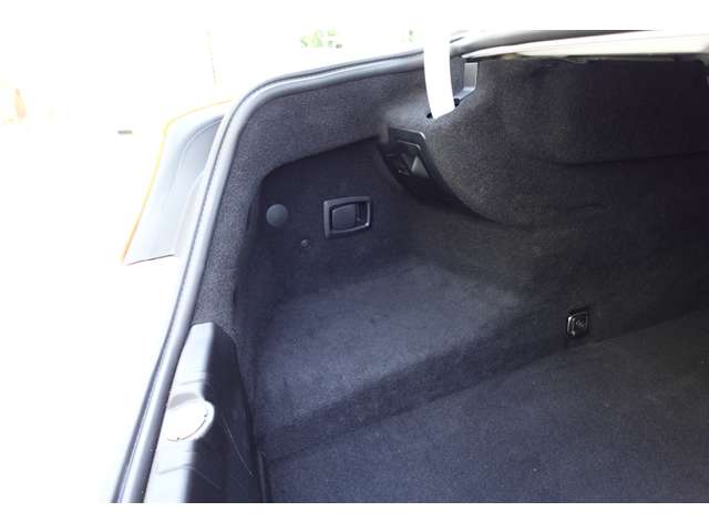 ＢＭＷ ６シリーズ ６４０Ｉ Ｍスポーツ H27年 (近畿) 99