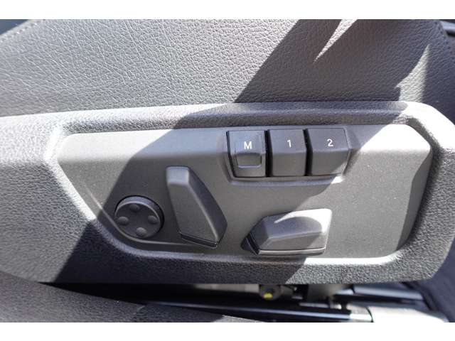 ＢＭＷ ６シリーズ ６４０Ｉ Ｍスポーツ H27年 (近畿) 99