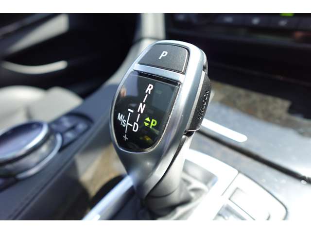 ＢＭＷ ６シリーズ ６４０Ｉ Ｍスポーツ H27年 (近畿) 99