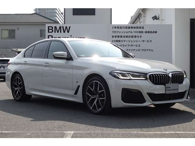 ＢＭＷ ５シリーズ ５２３Ｄ Ｘドライブ Ｍスポーツ ディーゼルターボ ４ＷＤ R4年 (近畿) 99