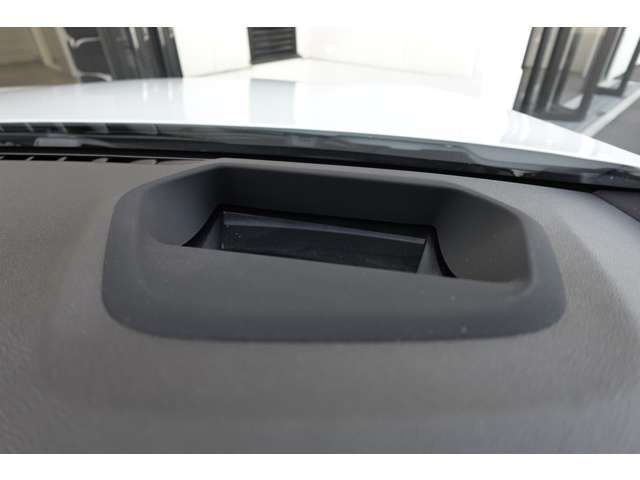 ＢＭＷ ５シリーズ ５２３Ｄ Ｘドライブ Ｍスポーツ ディーゼルターボ ４ＷＤ R4年 (近畿) 99