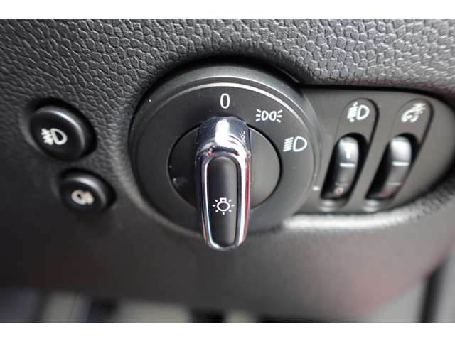 ミニ ミニ ヴィクトリア ５ドア ＤＣＴ H30年 (近畿) 99