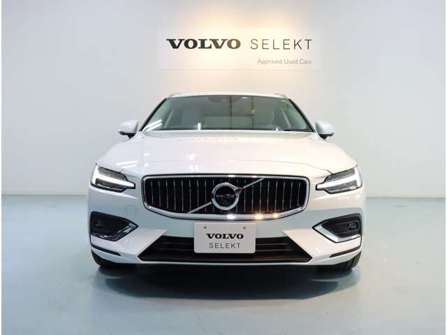 ボルボ Ｖ６０ Ｂ５　インスクリプション R4年 (近畿) 99