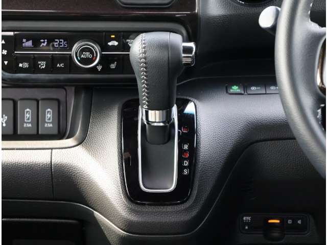 ホンダ Ｎ　ＢＯＸ カスタム ６６０ Ｇ Ｌ ターボ ホンダセンシング R2年 (関東) 99