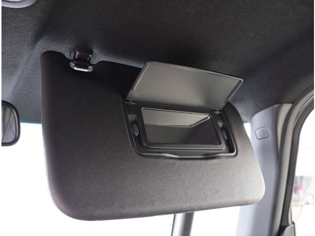 ホンダ Ｎ　ＢＯＸ カスタム ６６０ Ｇ Ｌ ターボ ホンダセンシング R2年 (関東) 99