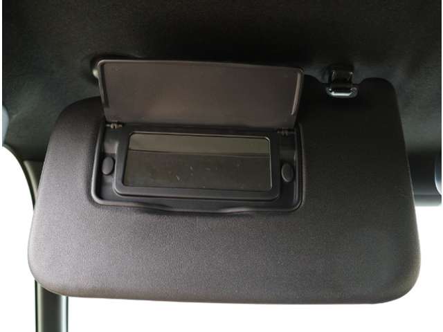 ホンダ Ｎ　ＢＯＸ カスタム ６６０ Ｇ Ｌ ターボ ホンダセンシング R2年 (関東) 99