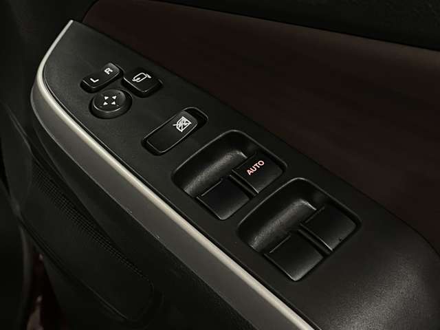 スズキ ソリオ １．２ バンディット ハイブリッド ＭＶ ４ＷＤ R5年 (北海道) 99