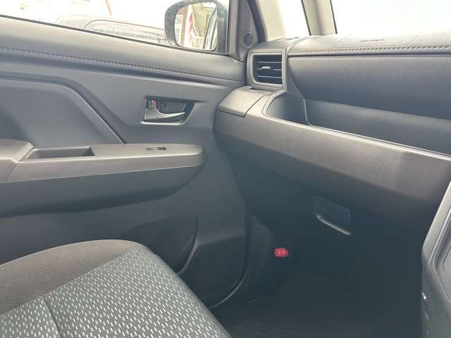 トヨタ ルーミー １．０ Ｘ R4年 (東海) 99