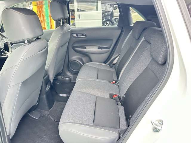 ホンダ フィット　ハイブリッド １．５ Ｅ：ＨＥＶ ＲＳ R5年 (東海) 99