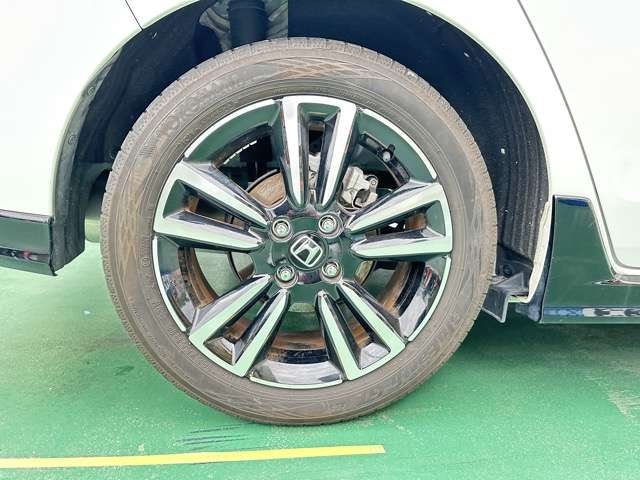 ホンダ フィット　ハイブリッド １．５ Ｅ：ＨＥＶ ＲＳ R5年 (東海) 99