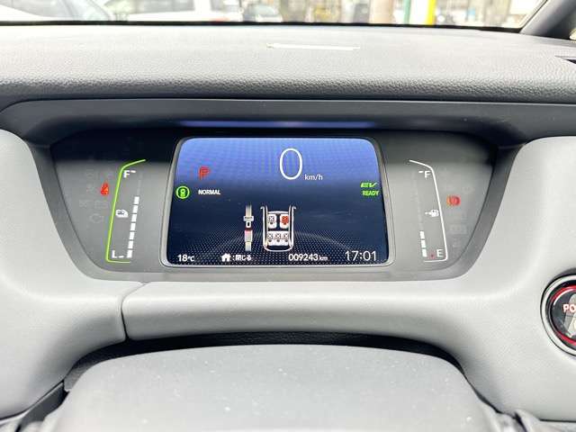 ホンダ フィット　ハイブリッド １．５ Ｅ：ＨＥＶ ＲＳ R5年 (東海) 99