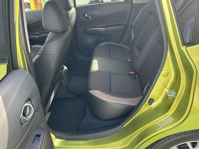 日産 ノート １．２ Ｅ－ＰＯＷＥＲ メダリスト H29年 (東海) 99