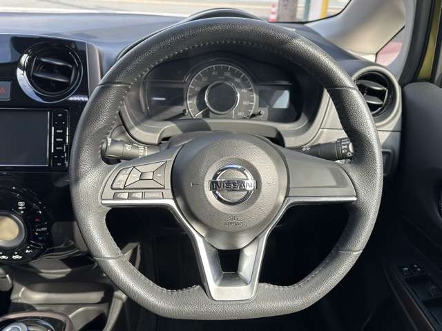 日産 ノート １．２ Ｅ－ＰＯＷＥＲ メダリスト H29年 (東海) 99