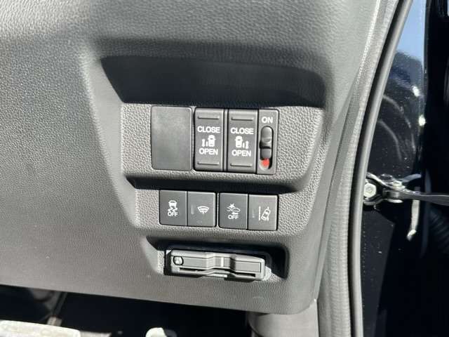 ホンダ フリード １．５ モデューロＸ R4年 (東海) 99