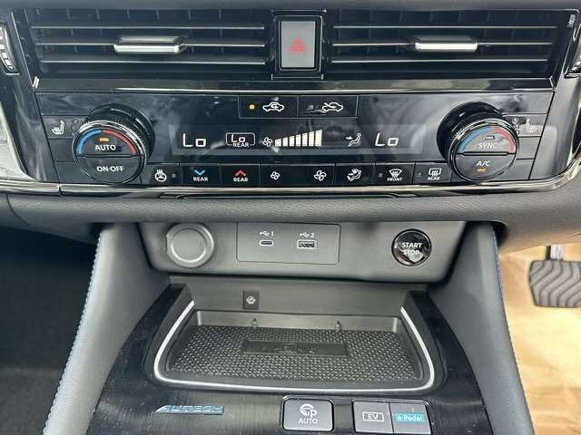 日産 エクストレイル １．５ ＡＵＴＥＣＨ アドバンスト パッケージ Ｅ－４ＯＲＣＥ ４ＷＤ R6年 (東海) 99