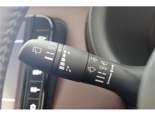 日産 キックス １．２ Ｘ ツートーン インテリアエディション （Ｅ－ＰＯＷＥＲ） R6年 (東海) 99