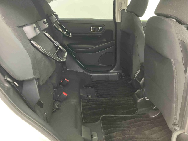 ホンダ ヴェゼル １．５ Ｅ：ＨＥＶ Ｘ R5年 (東海) 99