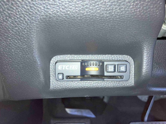 ホンダ ヴェゼル １．５ Ｅ：ＨＥＶ Ｘ R5年 (東海) 99