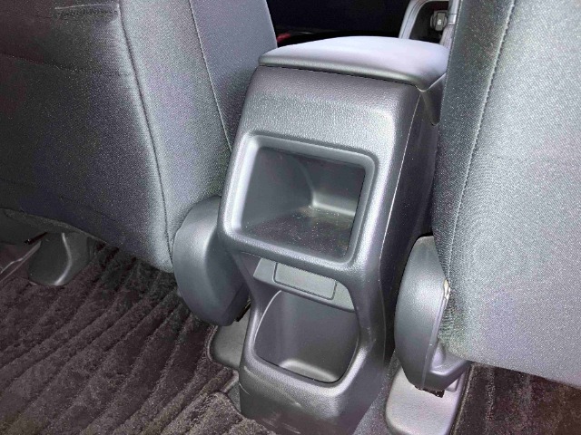 ホンダ ヴェゼル １．５ Ｅ：ＨＥＶ Ｘ R5年 (東海) 99