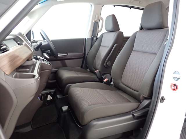 ホンダ フリード　ハイブリッド １．５ ハイブリッド Ｇ R5年 (関東) 99