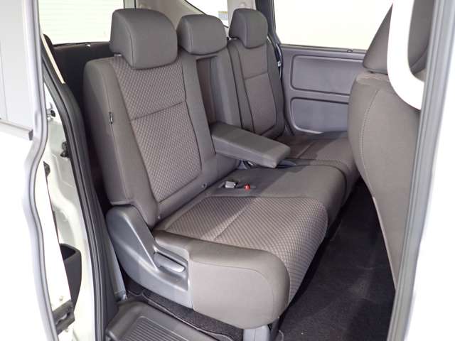 ホンダ フリード　ハイブリッド １．５ ハイブリッド Ｇ R5年 (関東) 99