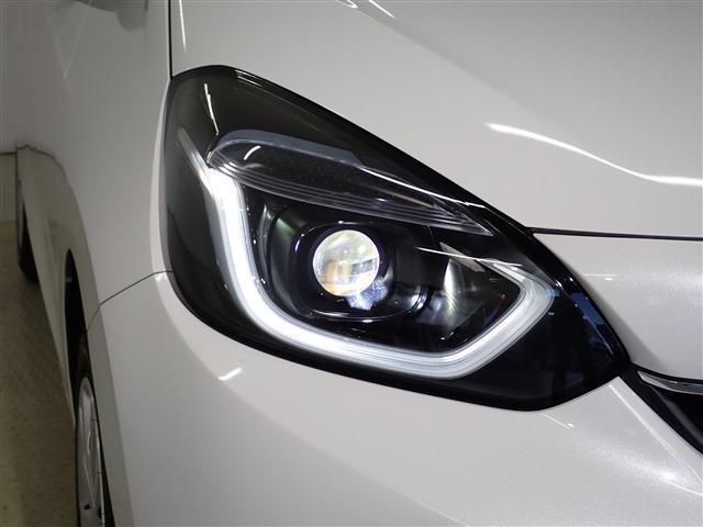 ホンダ フィット　ハイブリッド １．５ Ｅ：ＨＥＶ ホーム R5年 (関東) 99