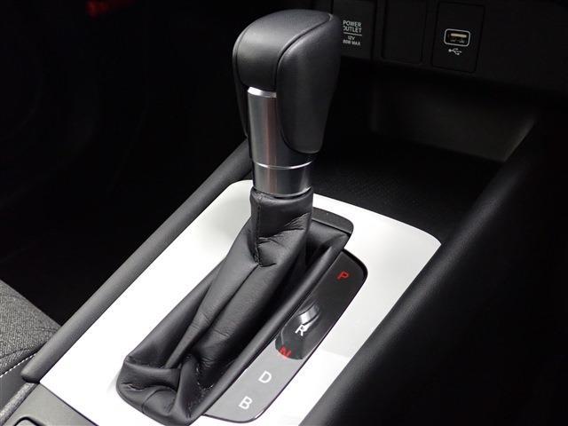 ホンダ フィット　ハイブリッド １．５ Ｅ：ＨＥＶ ホーム R5年 (関東) 99