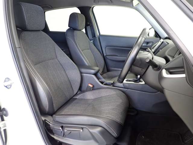 ホンダ フィット　ハイブリッド １．５ Ｅ：ＨＥＶ ホーム R5年 (関東) 99