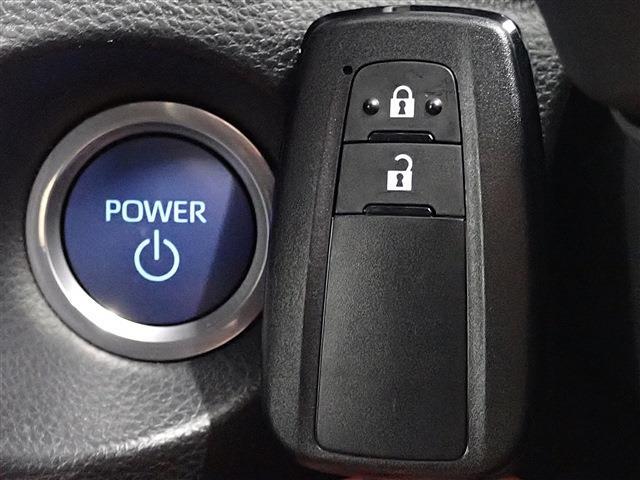 トヨタ カローラクロス　ハイブリッド １．８ ハイブリッド Ｓ R4年 (関東) 99