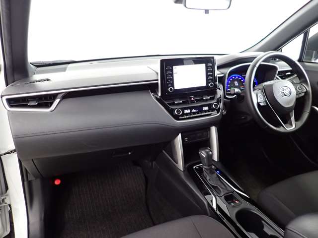 トヨタ カローラクロス　ハイブリッド １．８ ハイブリッド Ｓ R4年 (関東) 99