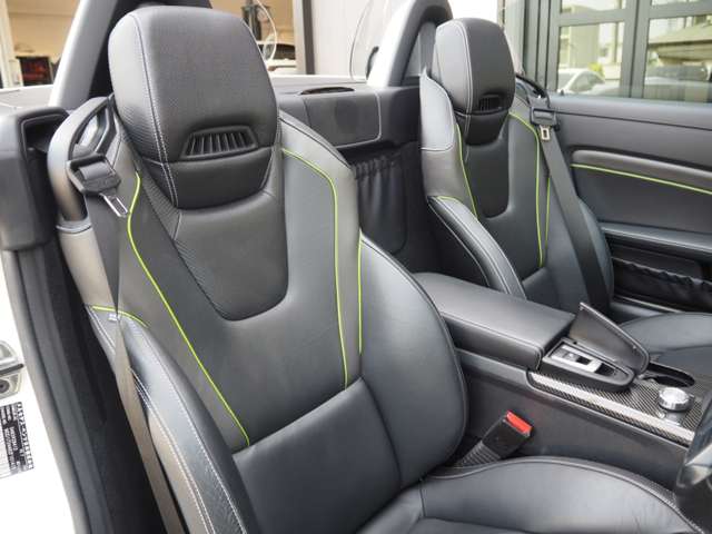 メルセデスベンツ ＳＬＫクラス ＳＬＫ２００　カーボンルックエディション H26年 (近畿) 99