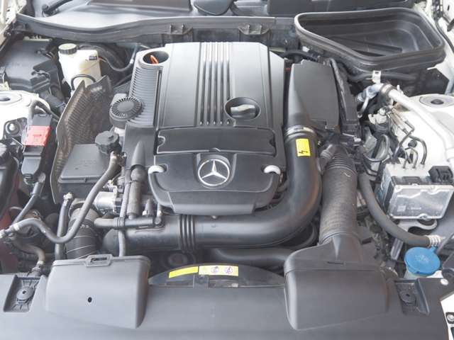 メルセデスベンツ ＳＬＫクラス ＳＬＫ２００　カーボンルックエディション H26年 (近畿) 99