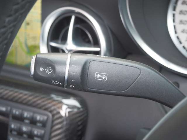 メルセデスベンツ ＳＬＫクラス ＳＬＫ２００　カーボンルックエディション H26年 (近畿) 99