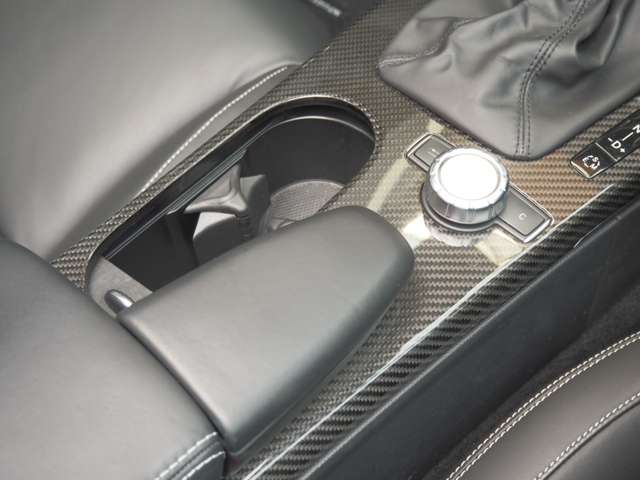 メルセデスベンツ ＳＬＫクラス ＳＬＫ２００　カーボンルックエディション H26年 (近畿) 99