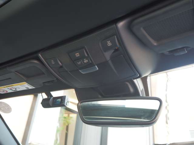 メルセデスベンツ ＳＬＫクラス ＳＬＫ２００　カーボンルックエディション H26年 (近畿) 99