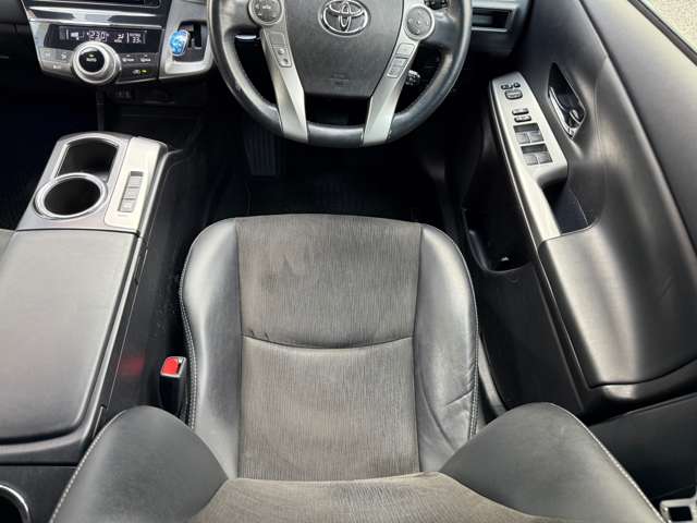 トヨタ プリウスΑ １．８ Ｇ H29年 () 99