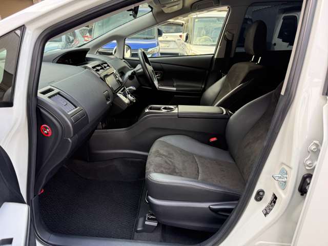 トヨタ プリウスΑ １．８ Ｇ H29年 () 99