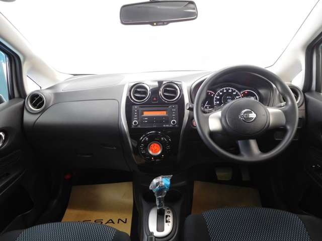 日産 ノート １．２ Ｘ ＤＩＧ－Ｓ H26年 (九州・沖縄) 99