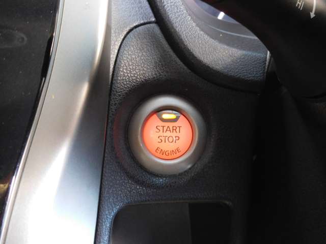 日産 ノート １．２ Ｘ ＤＩＧ－Ｓ H26年 (九州・沖縄) 99