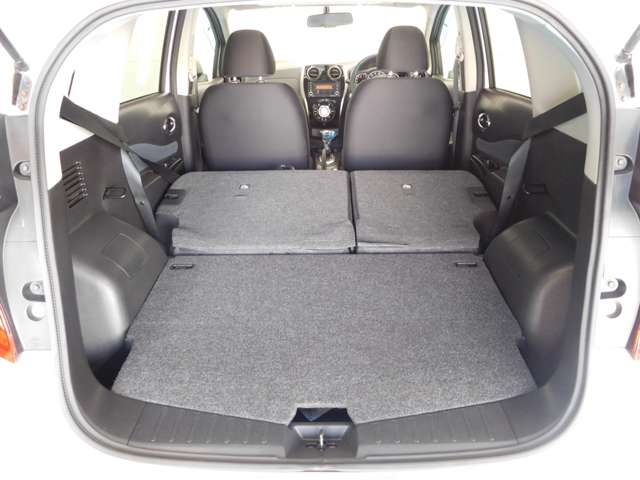 日産 ノート １．２ Ｘ ＤＩＧ－Ｓ H26年 (九州・沖縄) 99