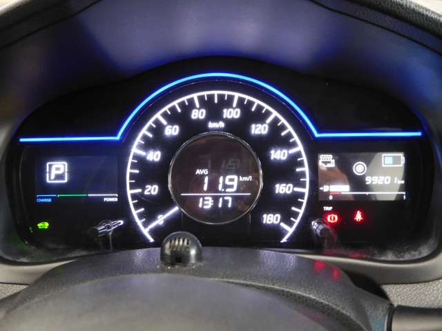 日産 ノート １．２ Ｅ－ＰＯＷＥＲ メダリスト R1年 (九州・沖縄) 99