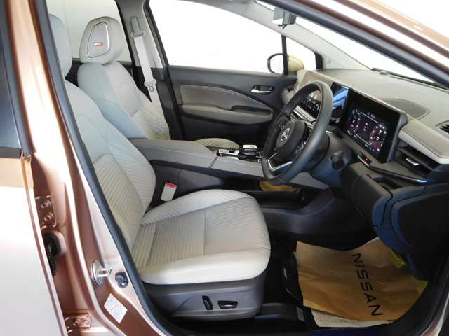 日産 ノートオーラ １．２ Ｇ レザーエディション R6年 (九州・沖縄) 99