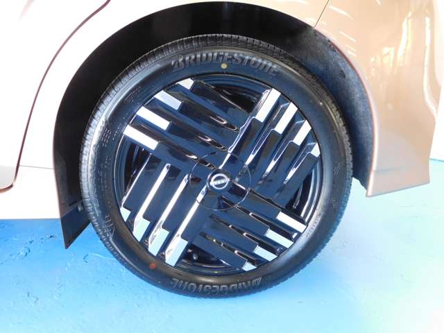 日産 ノートオーラ １．２ Ｇ レザーエディション R6年 (九州・沖縄) 99