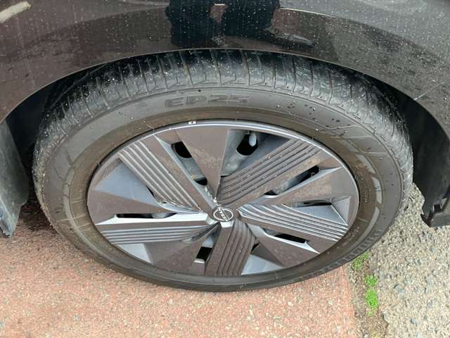 日産 ノート １．２ Ｘ ＦＯＵＲ ４ＷＤ R4年 (東北) 99