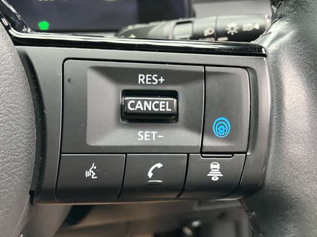 日産 ノート １．２ Ｘ ＦＯＵＲ ４ＷＤ R4年 (東北) 99