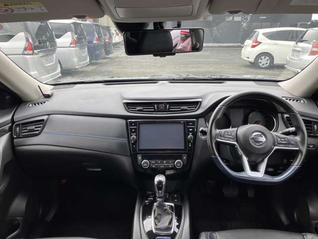 日産 エクストレイル　ハイブリッド ２．０ ＡＵＴＥＣＨ Ｉパッケージ ハイブリッド ４ＷＤ R3年 (東北) 99