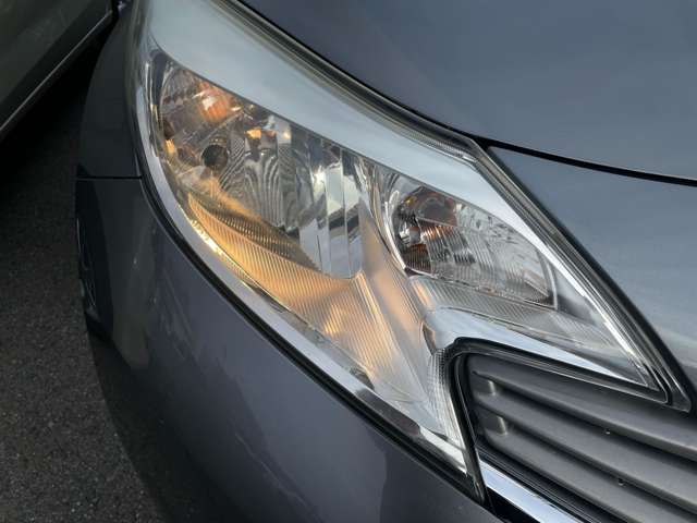 日産 ノート １．２ Ｘ ＦＯＵＲ ４ＷＤ H25年 (東北) 99